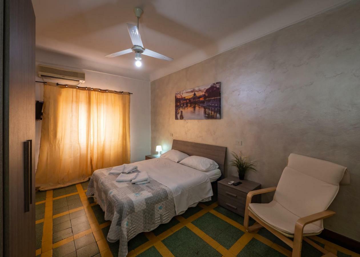Bed and Breakfast Principe Amedeo Рим Экстерьер фото