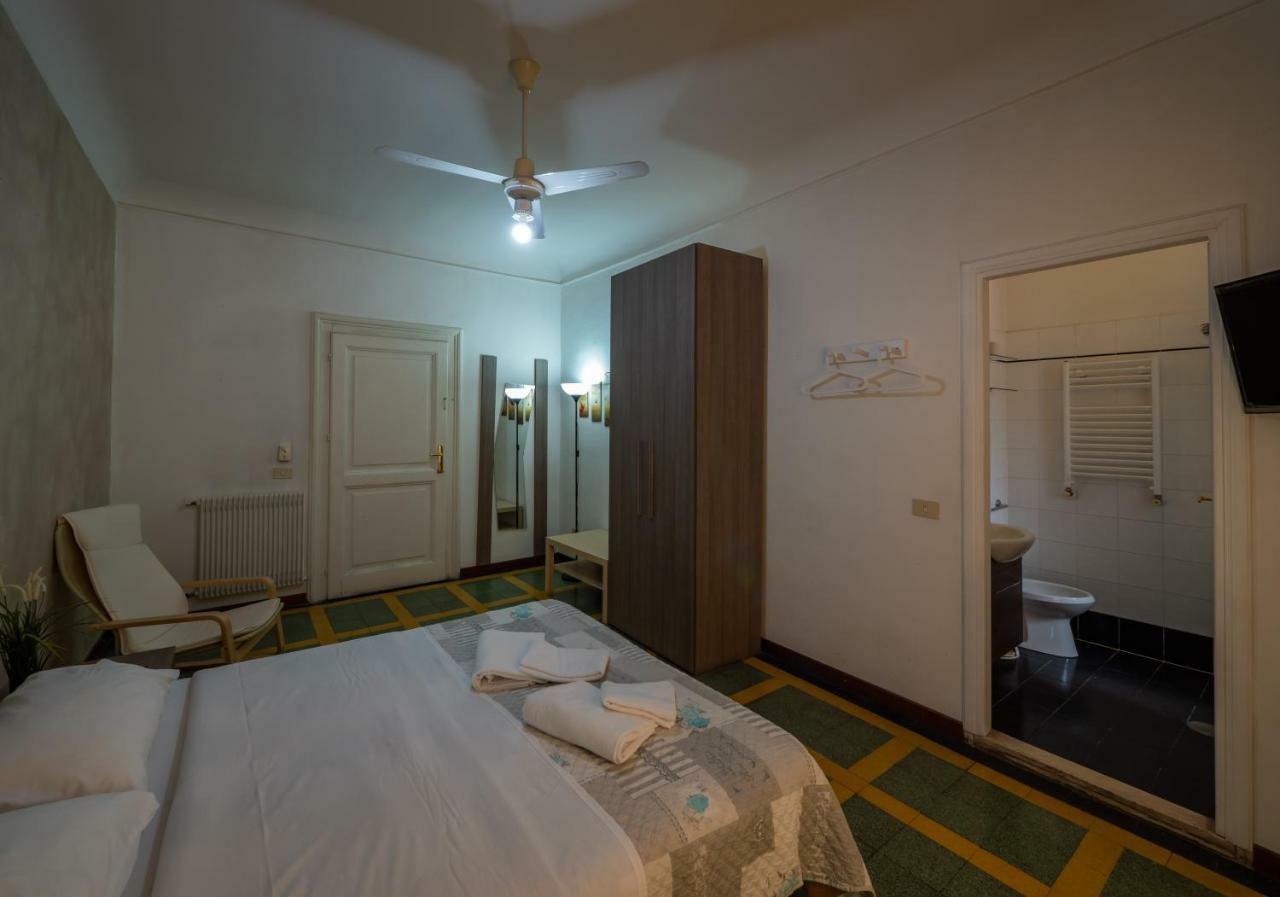 Bed and Breakfast Principe Amedeo Рим Экстерьер фото